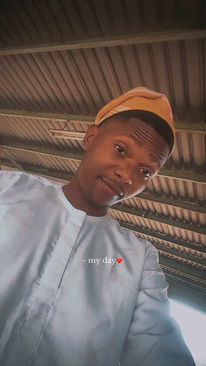 Davies Afeez olayiwola  Nd1  Textile technology full time