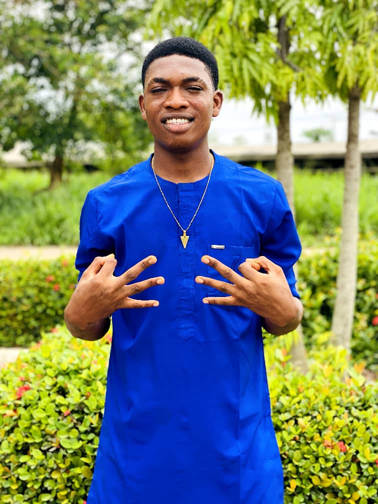 Akinola Taiwo oluwafemi